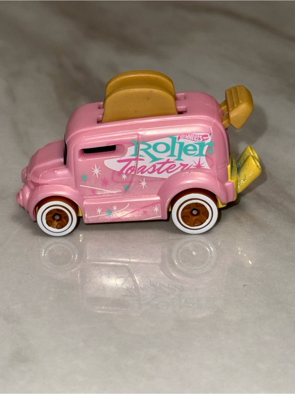 Hot wheels Roller Toaster car